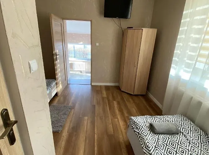 Nad Zerdnem مزرعة للإقامة *